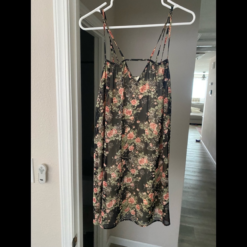 Super cute summer boho style flow-ey mini dress